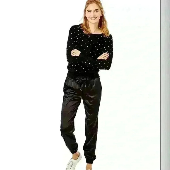 NWT Lilly Pulitzer L Laveta Rhinestone Onyx Sweater. Item# 8T - Picture 9 of 13